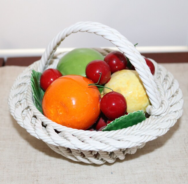 ITALIAN VINTAGE DECORATIVE CERAMIC FRUIT BOWL – Bénie Home ITALIAN VINTAGE DECORATIVE CERAMIC FRUIT BOWL – Bénie Home