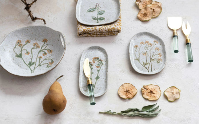 BLOOMINGVILLE HAND PAINTED STONEWARE BOWL WITH HANDLES W/BOTANICALS