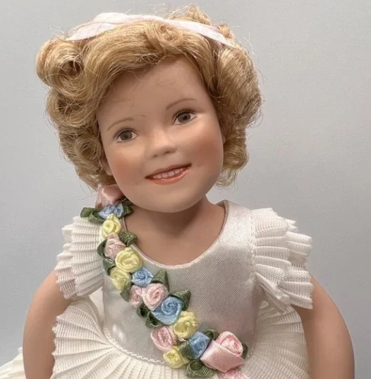 1998 DANBURY MINT "BABY TAKE A BOW" SHIRLEY TEMPLE PORCELAIN DOLL