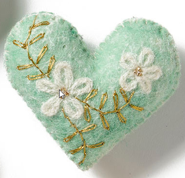 FELT EMBROIDERY HEARTS - ASSORTED