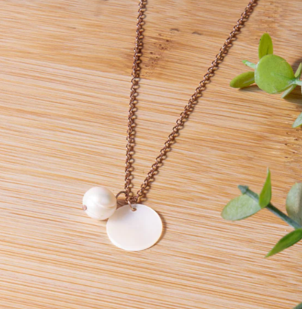 LIKHA DISC + PEARL MOTHER OF PEARL NECKLACE W/18K ROSE GOLD PLATED CHAIN- ASSORTED