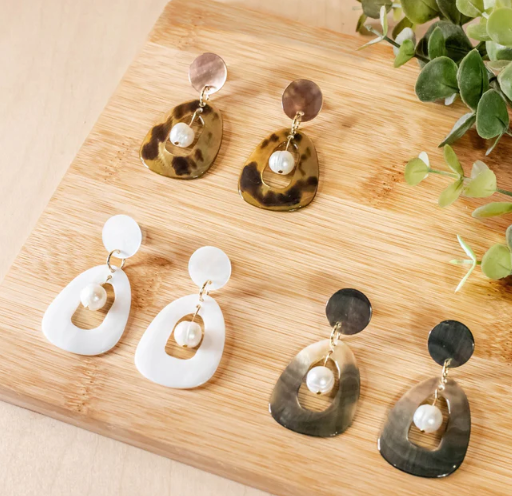 LIKHA MOTHER OF PEARL EARRINGS WITH INNER PEARL - ASSORTED