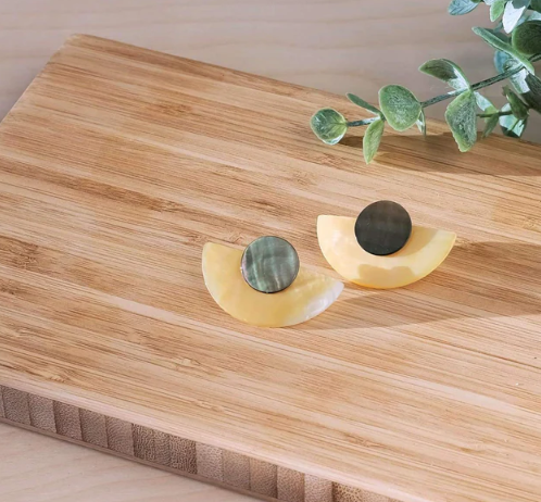 LIKHA 3-IN-1 CIRCLE AND HALFMOON GEOMETRIC MOTHER OF PEARL EARRINGS - ASSORTED