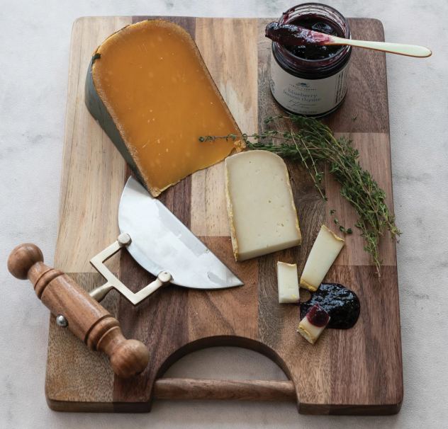 FINCH + FENNEL 10oz BLUEBERRY LEMON THYME FRUIT PRESERVES