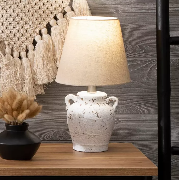 DISTRESSED WHITE VASE LAMP