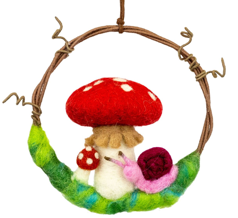 dZI HANDMADE MINI WREATH - ASSORTED