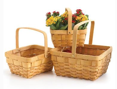 NATURAL WOOD CHIP GIFT BASKET WITH HANDLE - ASSORTED