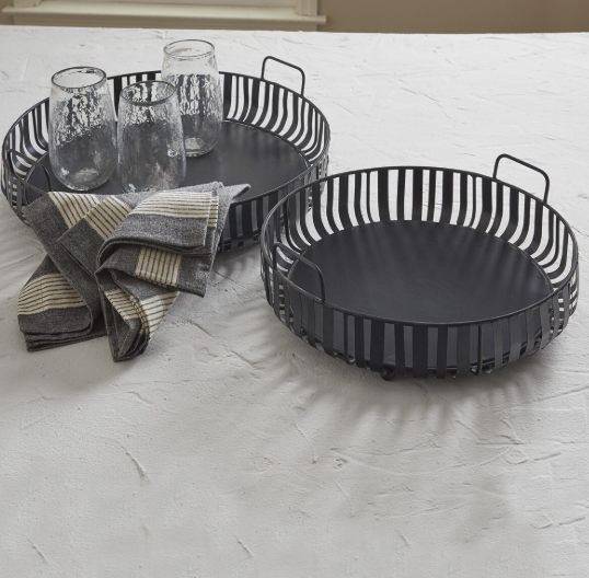 SPENCER ROUND BLACK METAL TRAY - ASSORTED