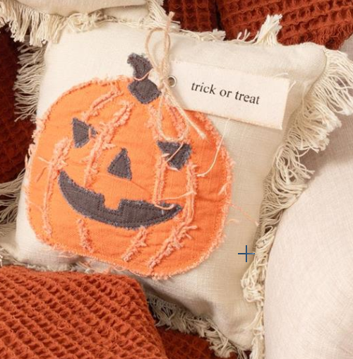 RAGGEDY HALLOWEEN MINI PILLOWS - ASSORTED