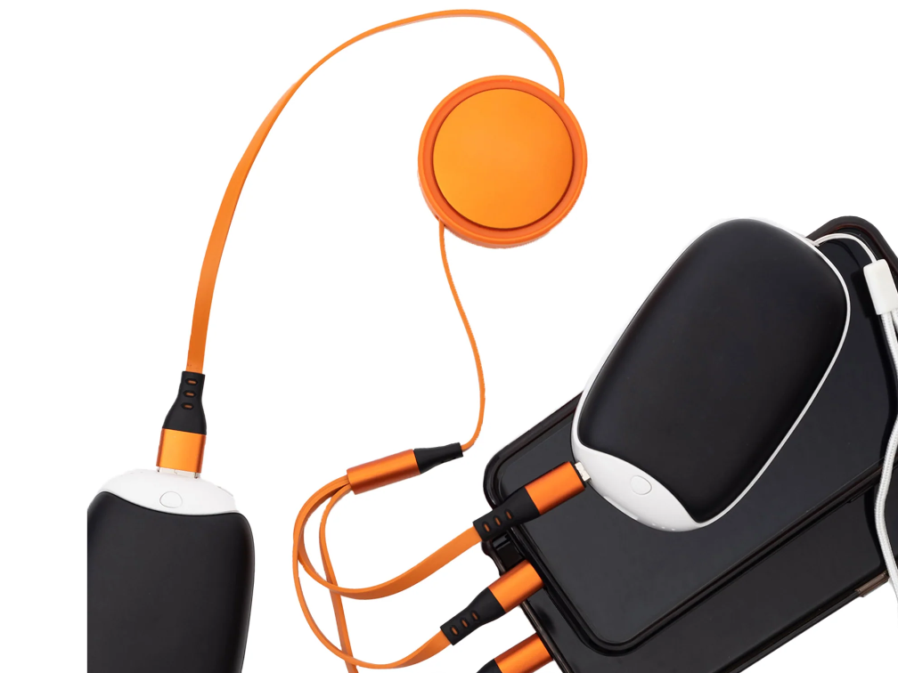 MAD MAN RETRACTABLE FAST CHARGER