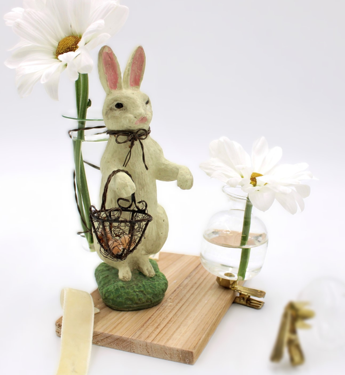 6" WHITE RABBIT WITH GLASS VASE