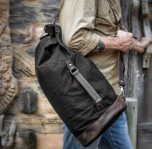 COLE WHEELER BLACK RIDGE RUCKSACK - BLACK