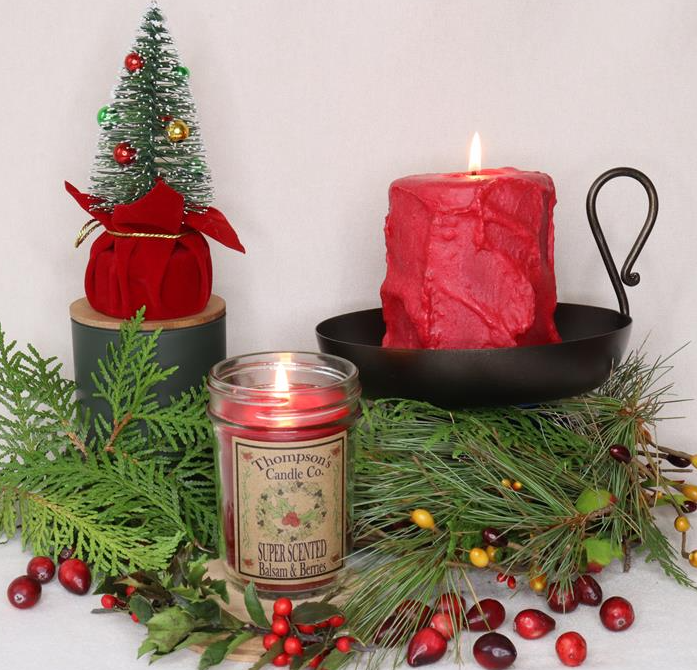 THOMPSON'S CANDLE CO. SUPER SCENTED ORIGINALS- HOLIDAY - BALSAM & BERRIES