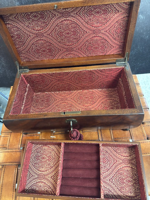 VINTAGE BURLWOOD JEWELRY BOX