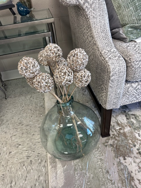 WHITE AND NATURAL BRANCH BALL STEMS