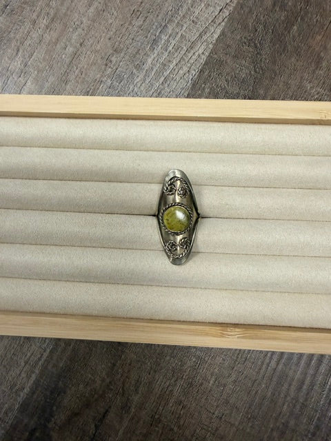 VINTAGE BOHEMIAN MARQUISE-SHAPED STERLING SILVER (OPEN SIZE) WITH CONNEMARA MARBLE STONE