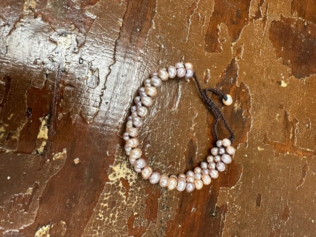 3TT PEARL BRACELETS