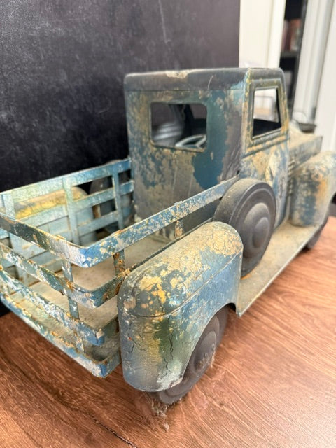 MELROSE 18" METAL COUNTRY RUSTIC BLUE PICKUP TRUCK