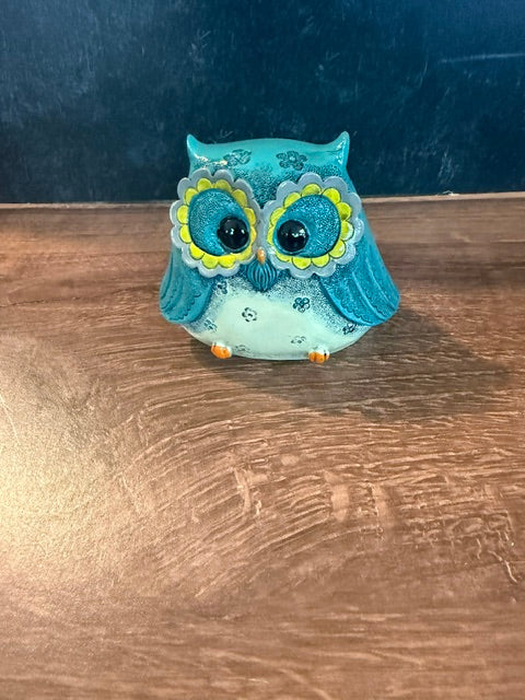 OWL BANKS - ASSORTED