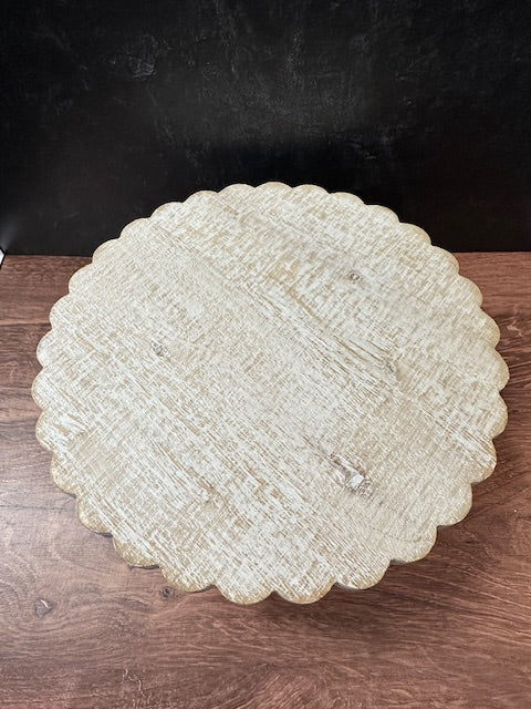 FARMHOUSE WHITEWASHED SCALLOPED WOOD RISER - ASSORTED