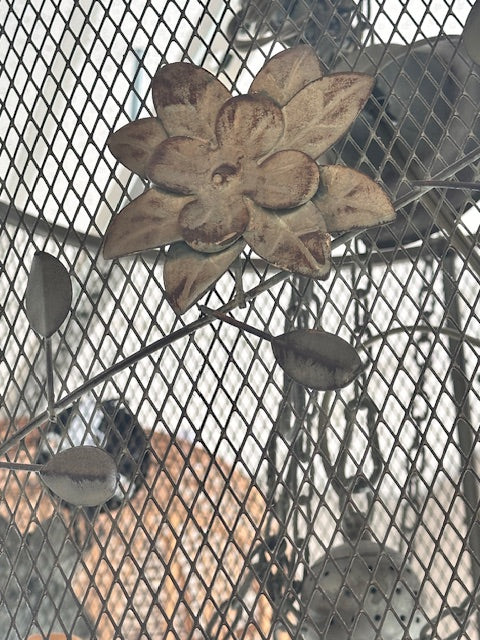 IRON MESH BASKET STYLE CHANDELIER WITH METAL FLORAL DESIGN - USED