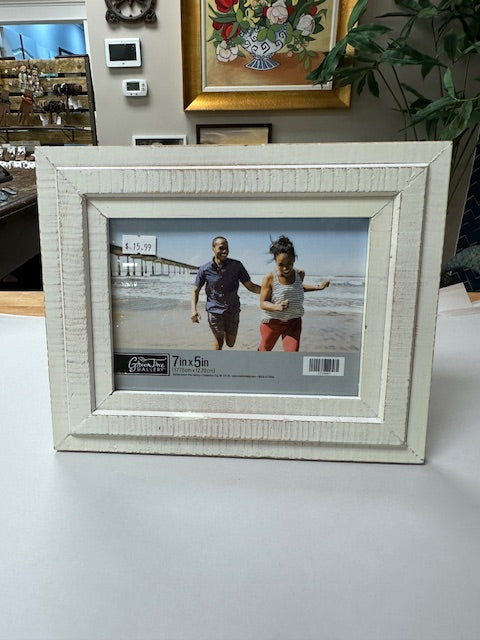 PICTURE FRAME - DISTRESSED WHITE (5X7)