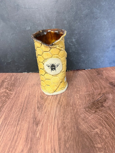 POTTERY BY SARAH FORNO - HONEYCOMB & BEE VASE
