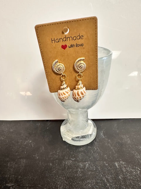 JANNIES JEWELS - EARRINGS 40 41 & 42 SEASHELLS - ASSORTED