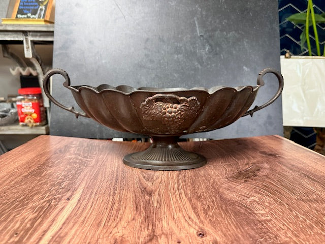 SOLID BRASS CENTERPIECE BOWL W/GRAPE MOTIF