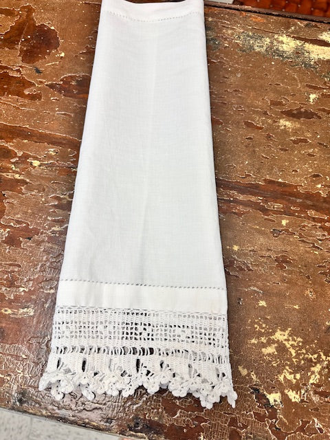 VINTAGE LINEN HAND TOWELS - ASSORTED