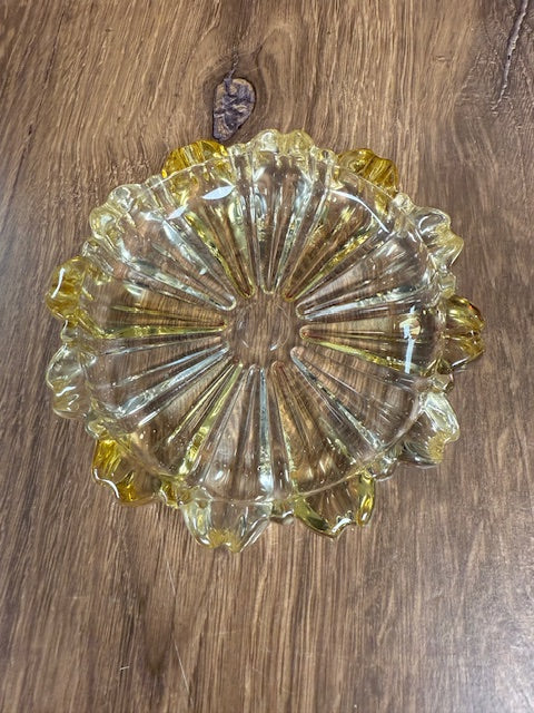VINTAGE ASHTRAYS