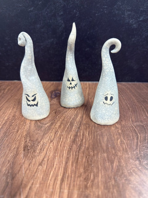 SARAH FORNO POTTERY - GHOSTS - ASSORTED
