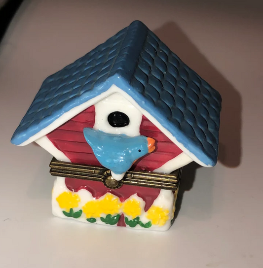 VINTAGE BIRDHOUSE TRINKET BOX