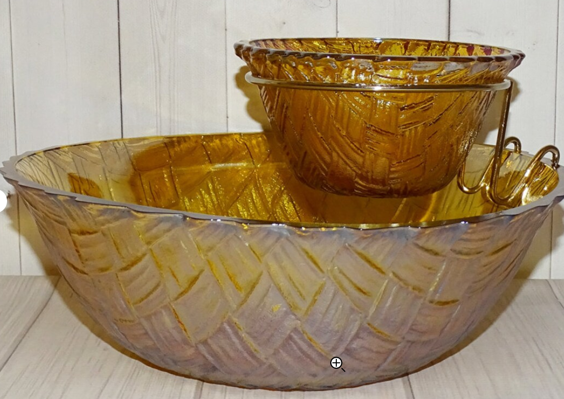 VINTAGE INDIANA GLASS BASKETWEAVE GOLD IRIDESCENT CHIP & DIP BOWL