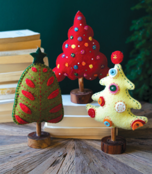 FELT CHRISTMAS TREES