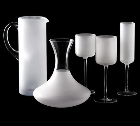 FROSTED AND CLEAR MARTINI PITCHER WITH STIRRER