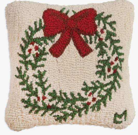 CHANDLER 4 CORNERS CHRISTMAS WREATH WOOL PILLOW