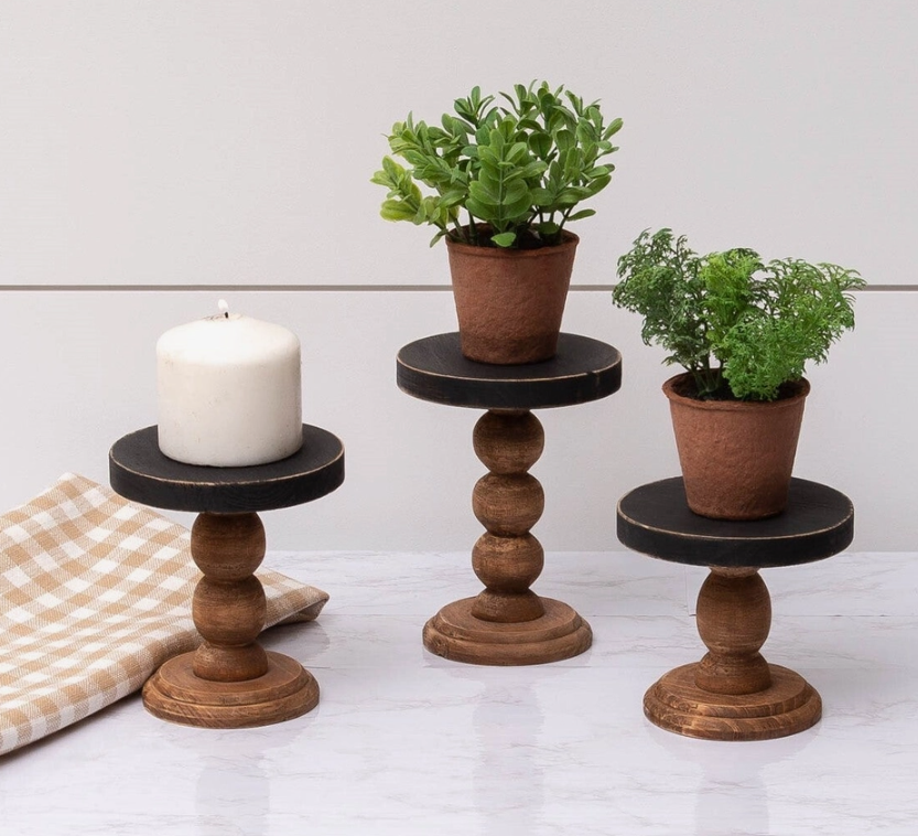 MINI WOOD WITH BLACK TOP RISERS - ASSORTED SIZES