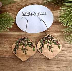 FIDDLE & GRACE HAND PAINTED HOLLY LEAVES