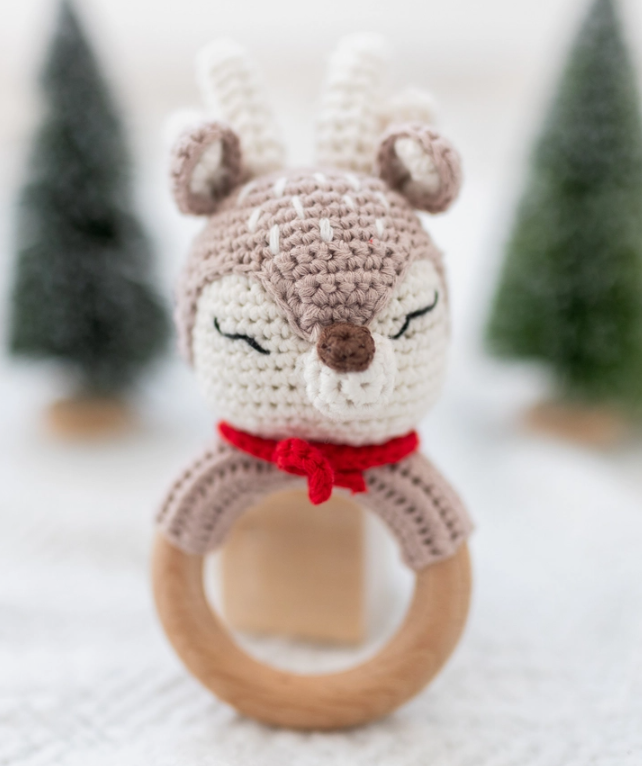 HOLIDAY HAND CROCHET RATTLES - ELK DEER