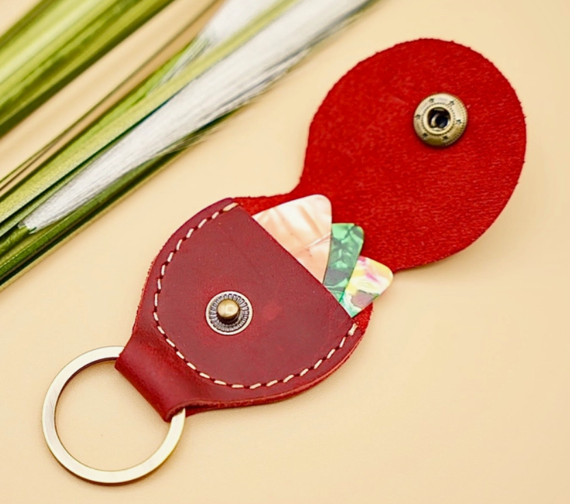 LEATHER GUITAR PICK HOLDER AND KEYCHAIN