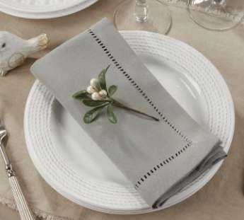 HEMSTITCH BORDER 18" DINNER NAPKIN