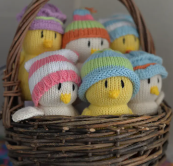 HAND KNIT CHICKS