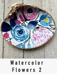 DECOUPAGE SHELLS