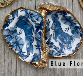 SALT & PEPPER DECOUPAGE OYSTER SHELL DISH WITH GOLD SPOON