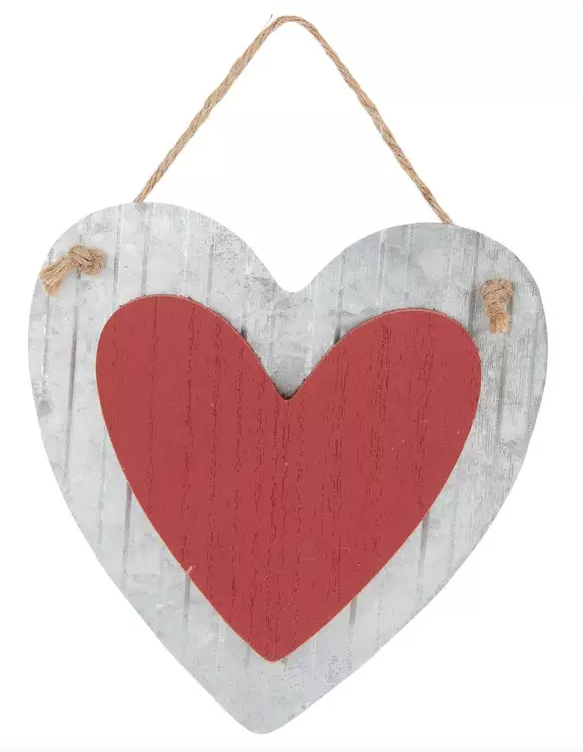 CORRUGATED METAL AND WOOD HEART