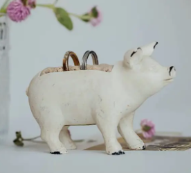 PIG  RING HOLDER