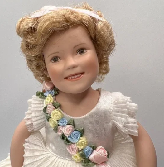 1998 DANBURY MINT  "BABY TAKE A BOW" SHIRLEY TEMPLE PORCELAIN DOLL