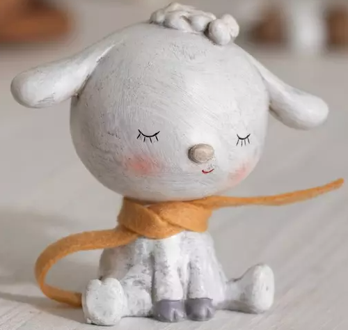 CHILDREN'S ANIMAL FIGURINES