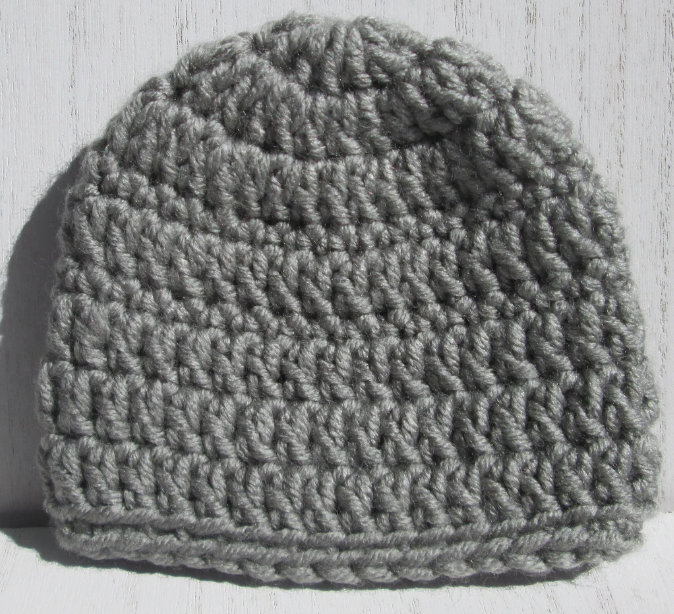 CHILDREN'S CROCHET BEANIE HAT - 6-10 YEARS OLD